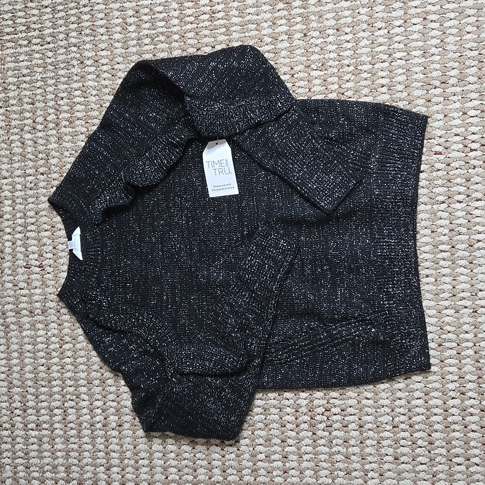 Ruffle Sweater Medium 8 - 10 Black Sweatshirt Long Sleeve Top Time and Tru